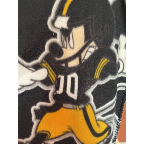 Disney Pittsburgh Steelers Mickey Mouse 36”x 49” Plush Throw Blanket Kids Child - Picture 4 of 5